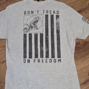 Howitzer Patriot MFG Men's Gray Graphic T-Shirt